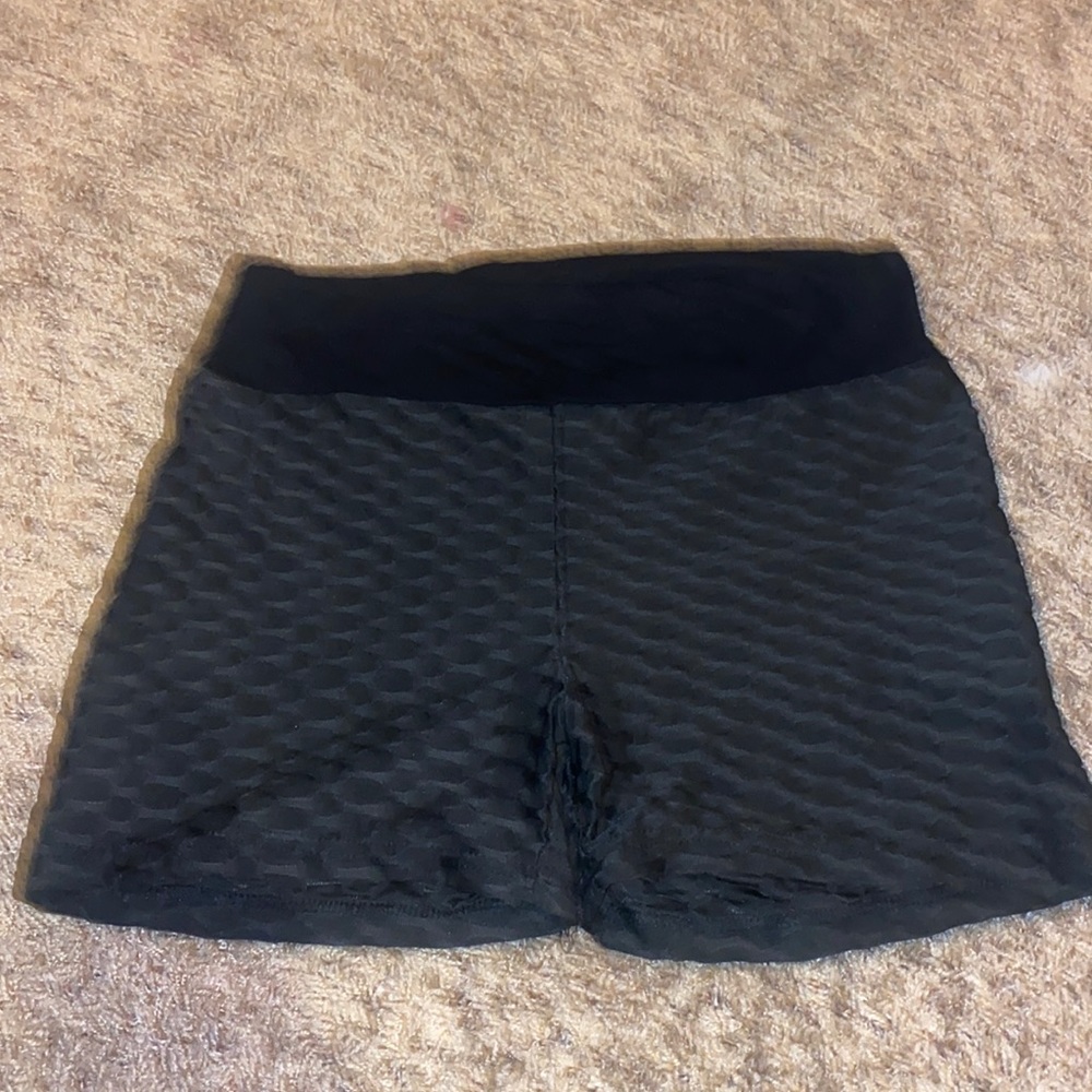 Black scrunched shorts
